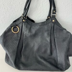 Gucci Signature Large Sukey Tote